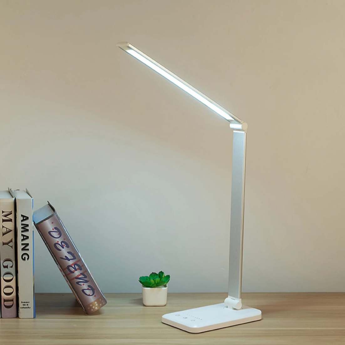 Led desk hot sale lamp dimmable